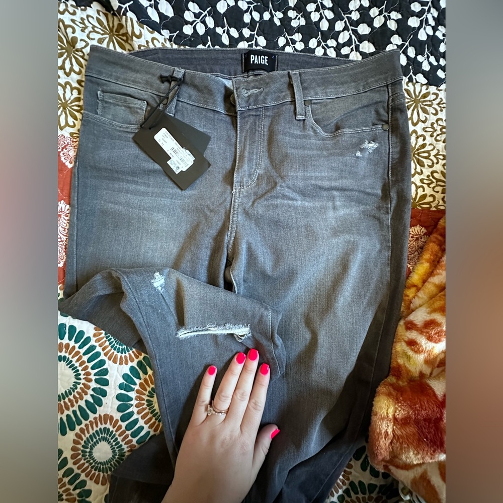 Paige skinny jeans size 31